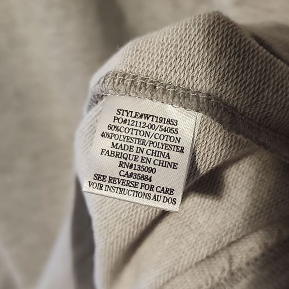 White Crow Top sz L Gray with White Embroidered Detail - Picture 3 of 4